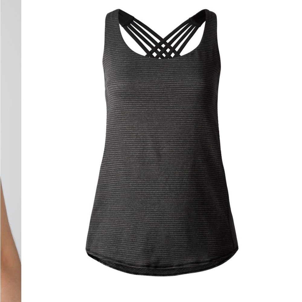 Lululemon Wild‎ Tank and Built in Bra Heathered Black Womens Size 4